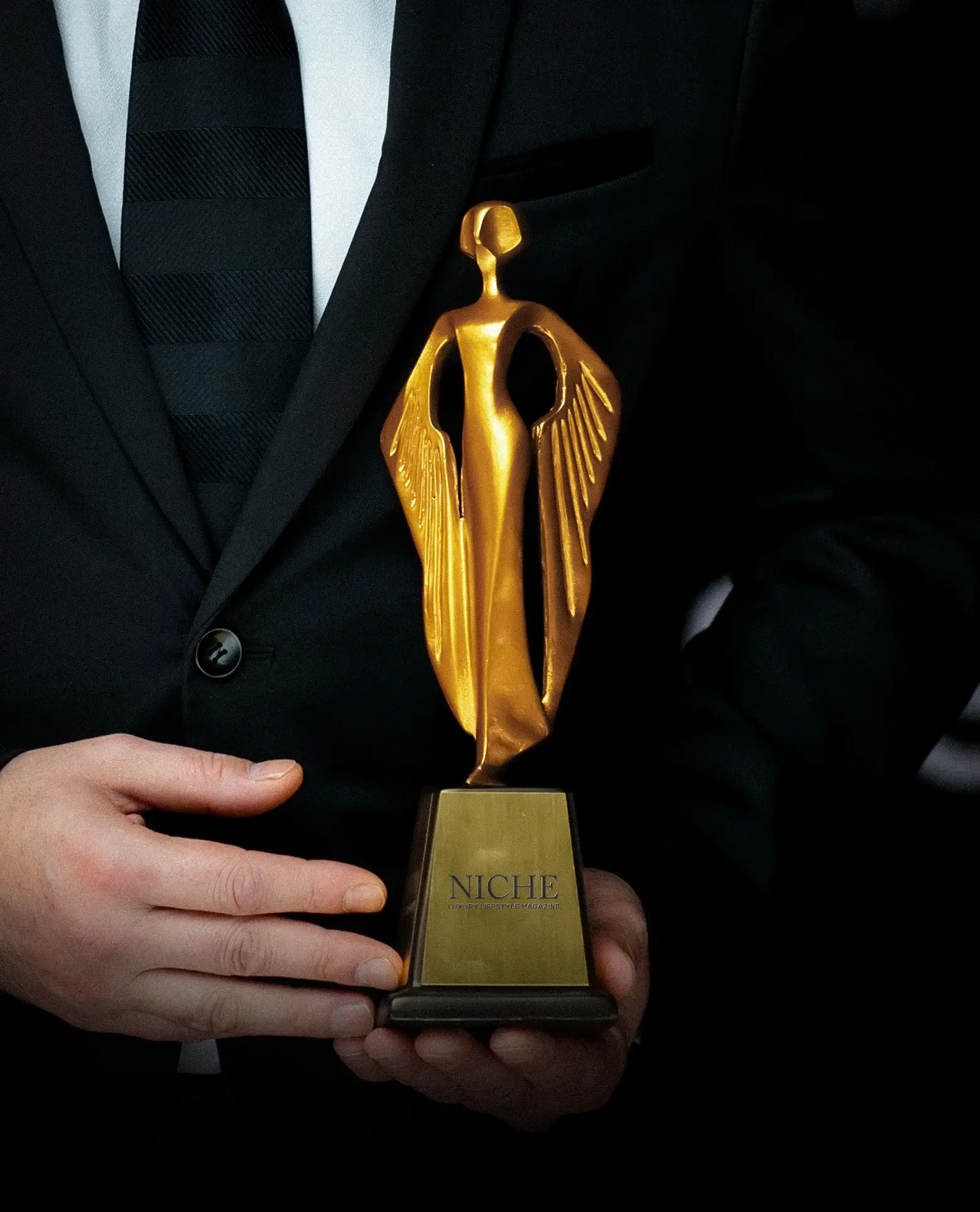 Niche Magazine- Middle East