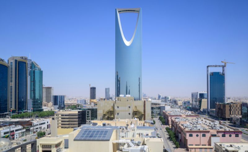 Riyadh Skyline – Kingdom Centre Tower (أفق الرياض – برج المملكة)